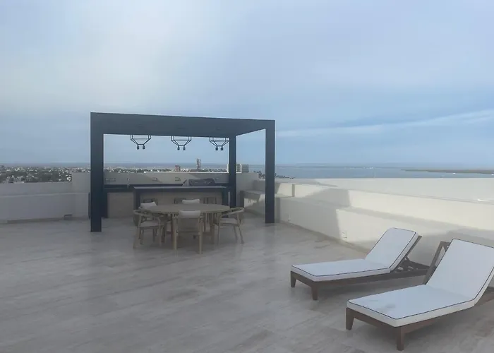 Amazing Vista Coral Condo