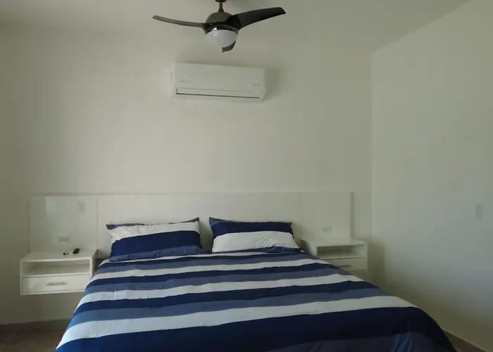 Suites Casa Blanca